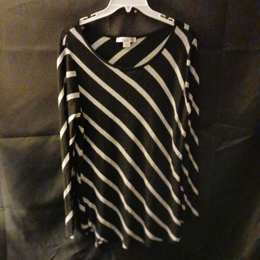 Larry Levine lightweight striped sweater sz 1X